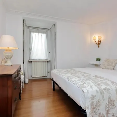Daire Romeasyoulike - Arancio N°9 *